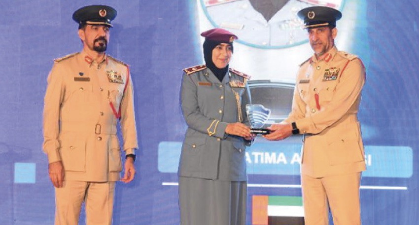ضابط من العنصر النسائي ‏بشرطة عجمان تفوز بالمركز الأول في جائزة المرأة الملهمة