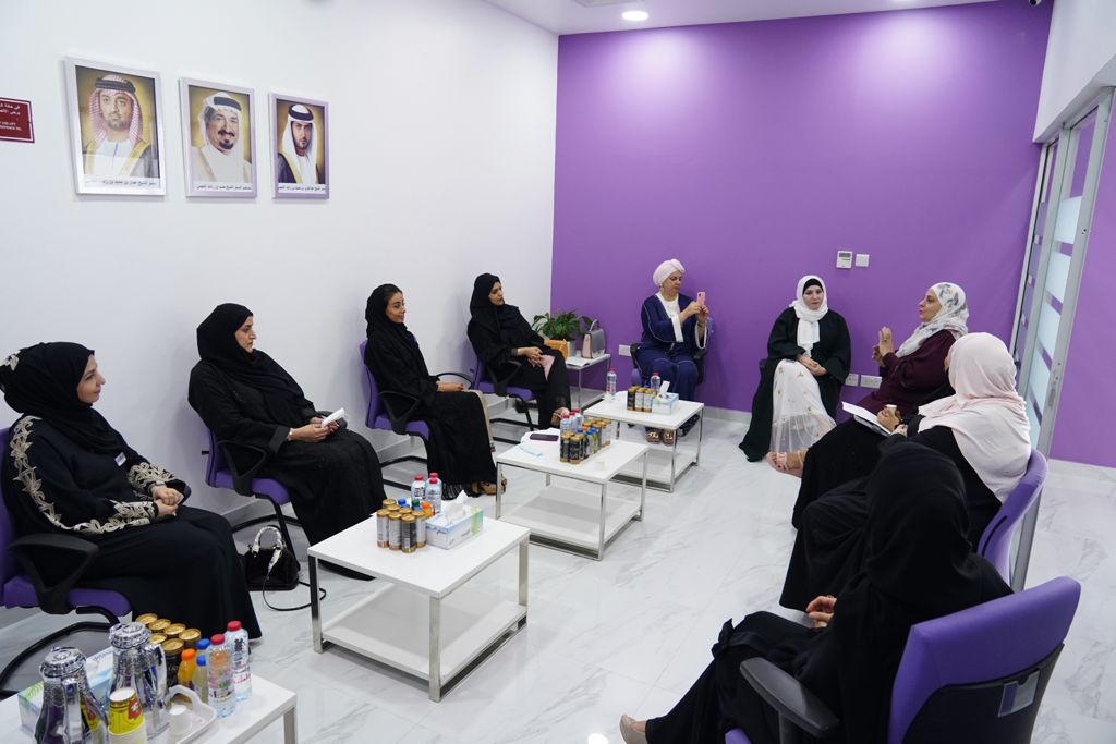 "أسكان العقارية" تنظم ملتقى حواري بمناسبة يوم المرأة الإماراتية