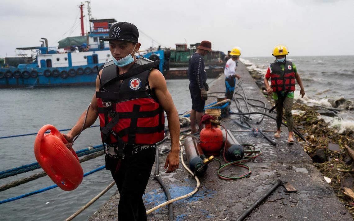 مقتل 5 مسعفين في إعصار "نورو" بالفلبين