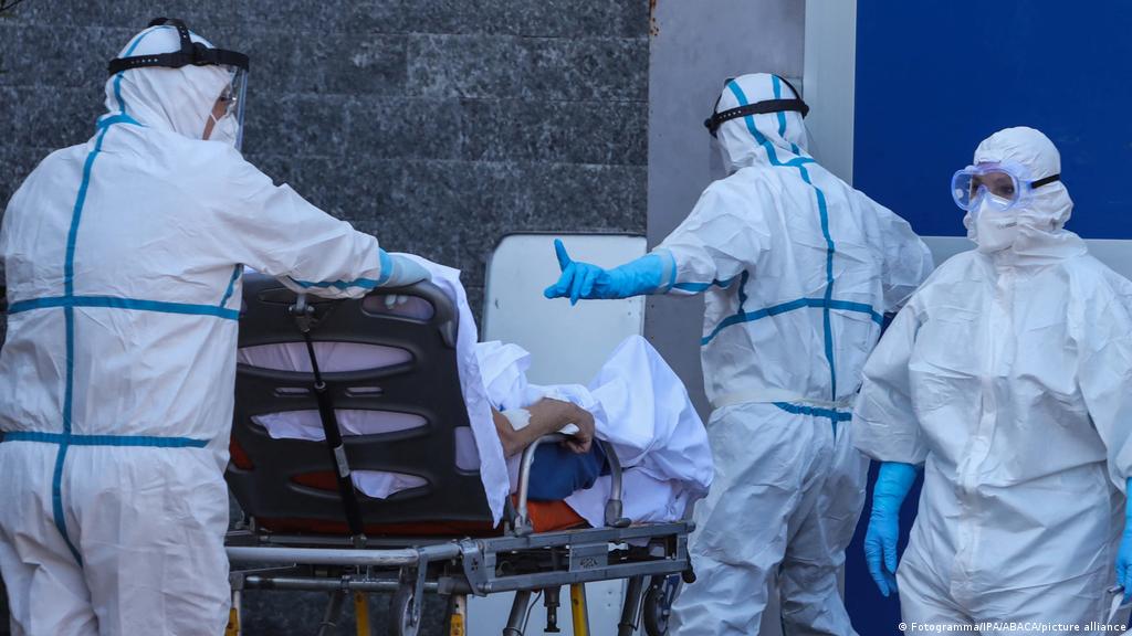 21 وفاة جديدة بسبب "حمى" وسط تفشي كوفيد-1 في كوريا الشمالية 