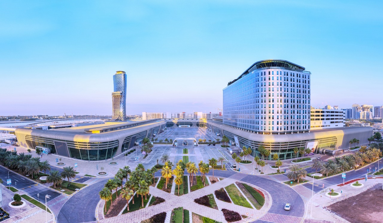 عودة قوية لقطاع المعارض والمؤتمرات في مركز أبوظبي الوطني للمعارض لتتجاوز معدلاتها ما قبل جائحة كوفيد-19  