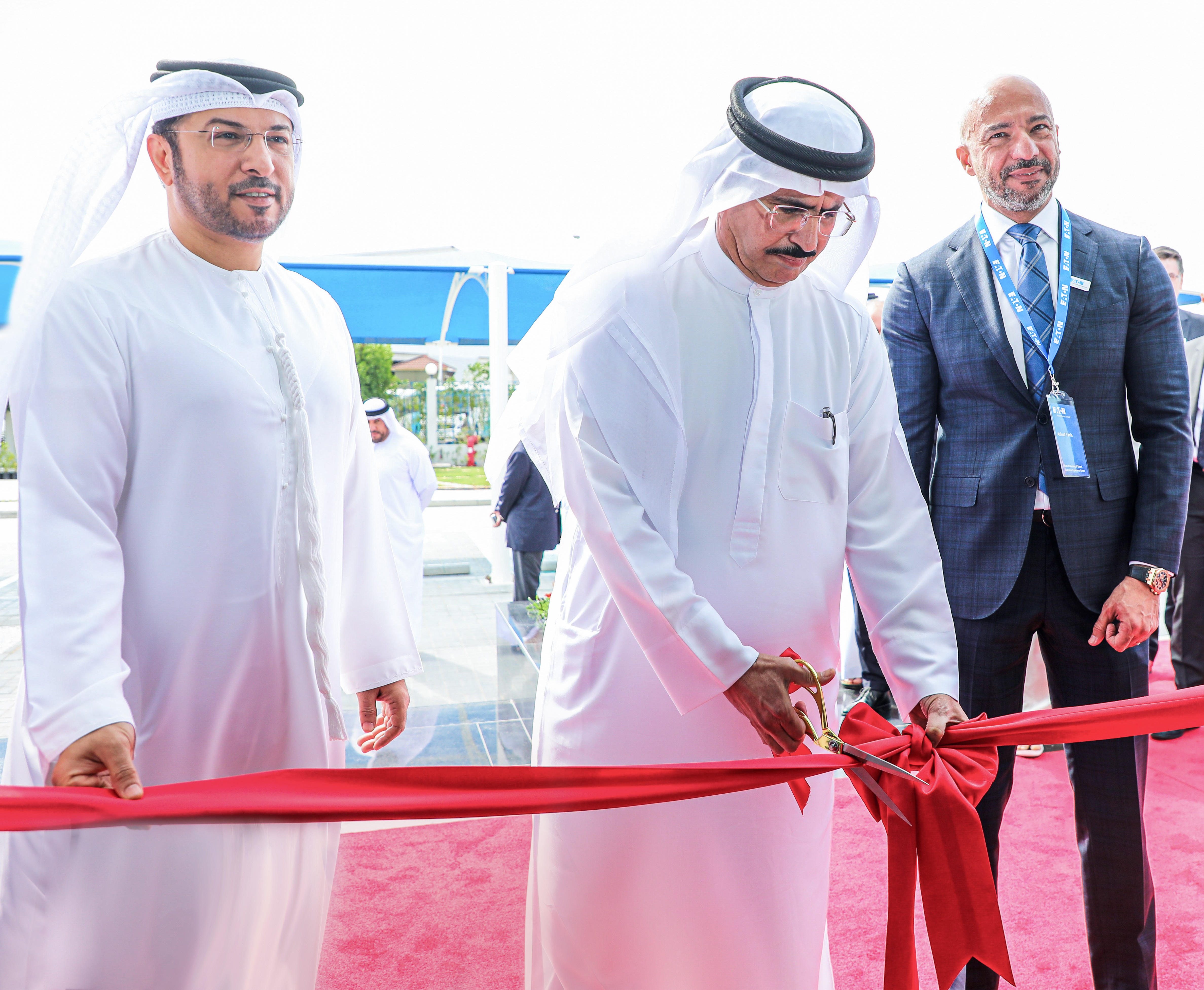 سعيد محمد الطاير يدشن مركز تجربة المتعاملين الجديد التابع لشركة إيتون في دبي
