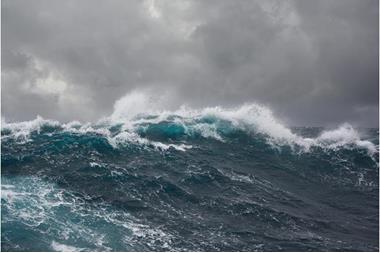 لأول مرة منذ نصف قرن .. 5 عواصف استوائية تضرب المحيط الأطلسي