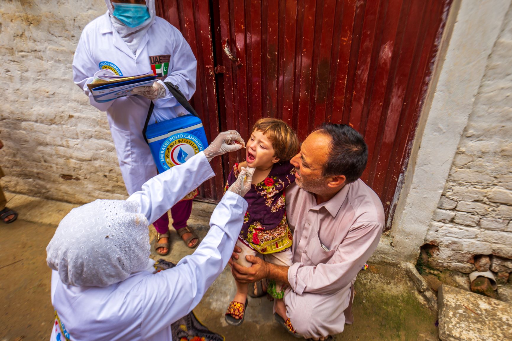 بتوجيهات رئيس الدولة.. حملة الإمارات للتطعيم تقدم 583 مليون جرعة تطعيم لأطفال باكستان ضد شلل الأطفال