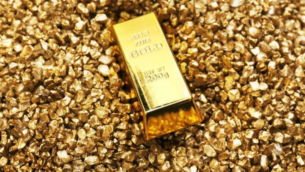 الذهب ينتعش من قاع 9 أشهر بدعم التحفيز الأمريكي