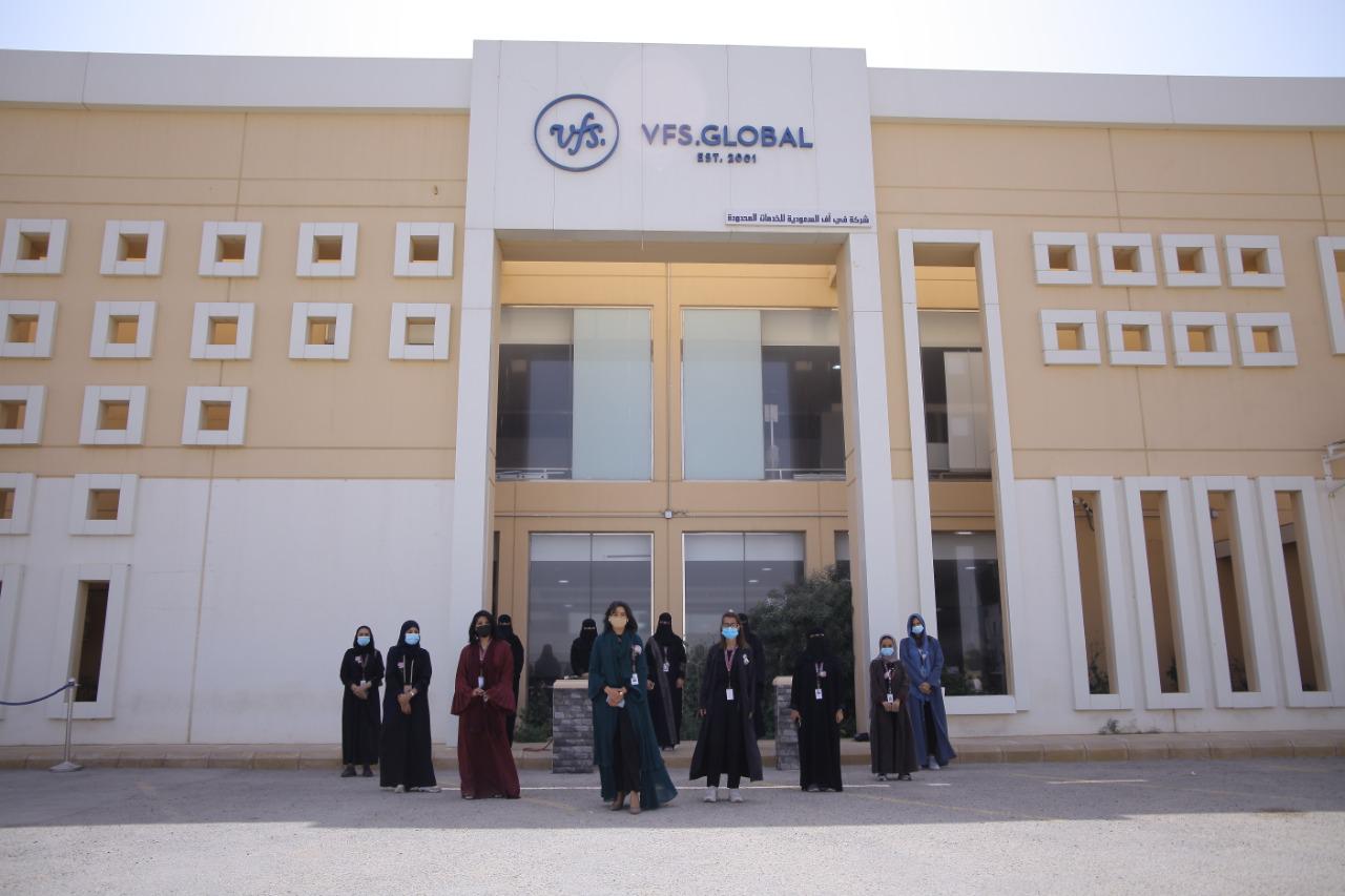 «في إف إس غلوبال» تحتفل بيوم المرأة العالمي عبر تمكين السيدات من الإشراف على كافة العمليات في أحد المراكز التابعة لها