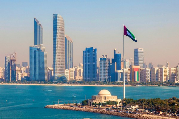 الإمارات الثالثة عالمياً في قوة الاستثمار بالبنية التحتية 