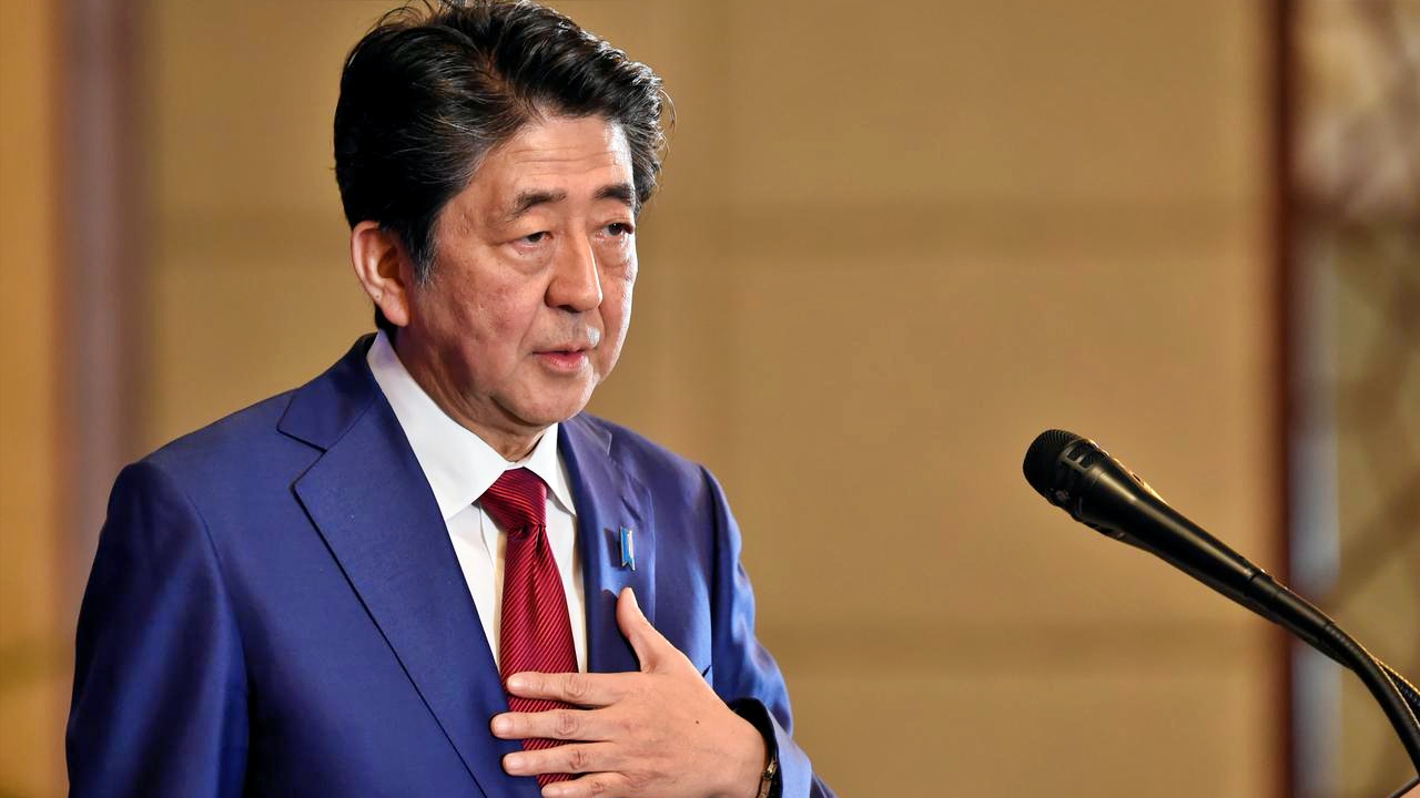 الصين تستدعي سفير اليابان بشأن تصريحات شينزو آبي حول تايوان