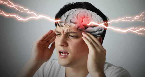 «السكتة الدماغية» خلل جزئي مفاجئ يصيب الإنسان يهدد بالوفاة