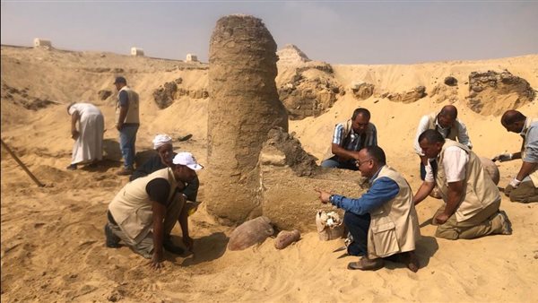 العثور على جبن أبيض داخل أوان فخارية أثرية في مصر