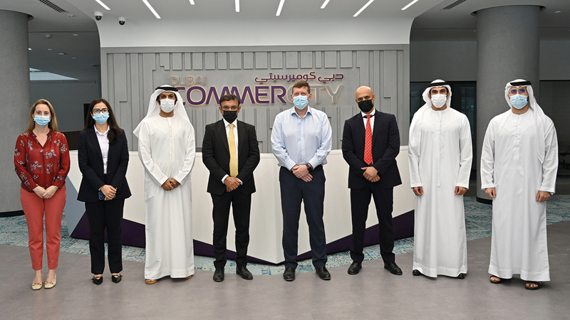 اتفاقية تتيح لشركات التجارة الإلكترونية في «دبي كوميرسيتي» حلولاً وخدمات مصرفية