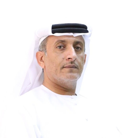 محمد سلطان الخاصوني رئيس نادي مليحه الرياضي :حاكم الشارقة حقق خلال خمسين عاما رؤيته في الاهتمام بالإنسان