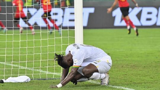 أول ضحايا الخروج من كأس أمم إفريقيا 2023