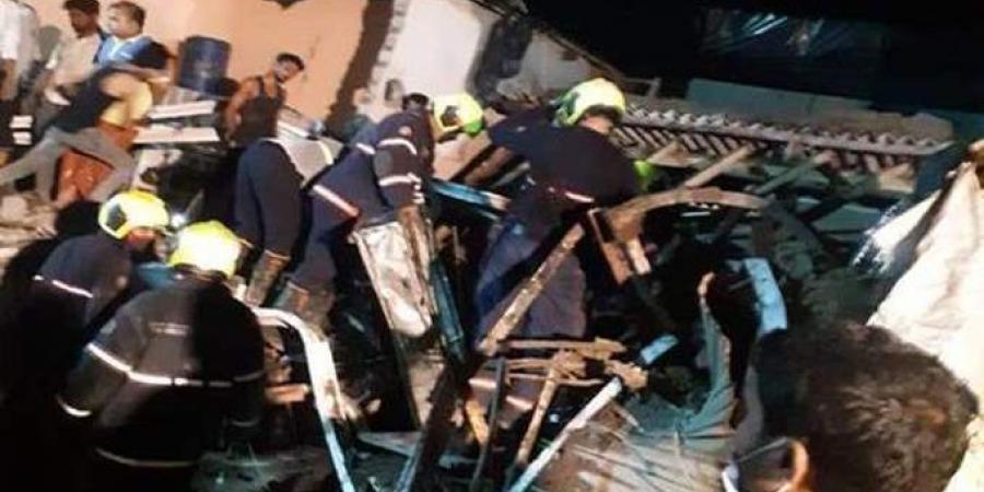مصرع 11 بينهم 8 أطفال في انهيار مبنى بمومباي الهندية