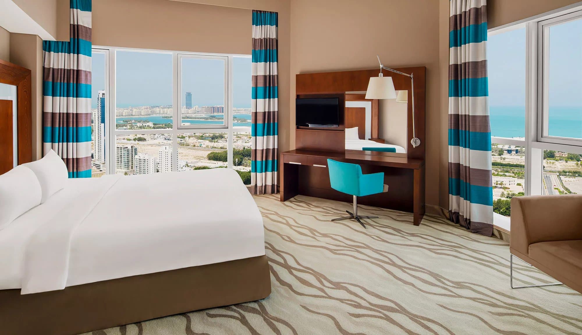 تمتع بإقامة خاصة خلال عيد الأضحى في فندق نوفوتيل دبي البرشاء