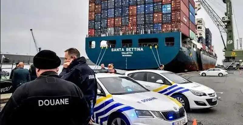 بلجيكا تضبط 900 كيلو مخدرات في شحنة حبوب كاكاو