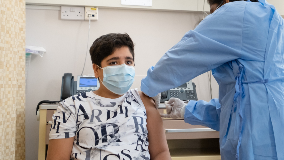 افتتاح مركز لتطعيم طلبة المدارس في ياس مول