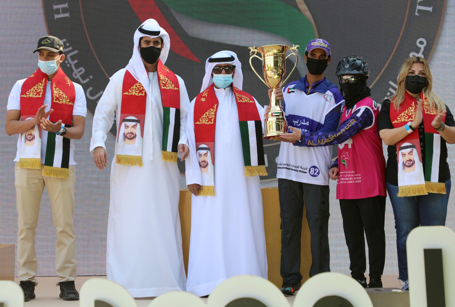 شيرينا الفلاسي تحلق بلقب سباق السيدات في مهرجان محمد بن زايد للقدرة
