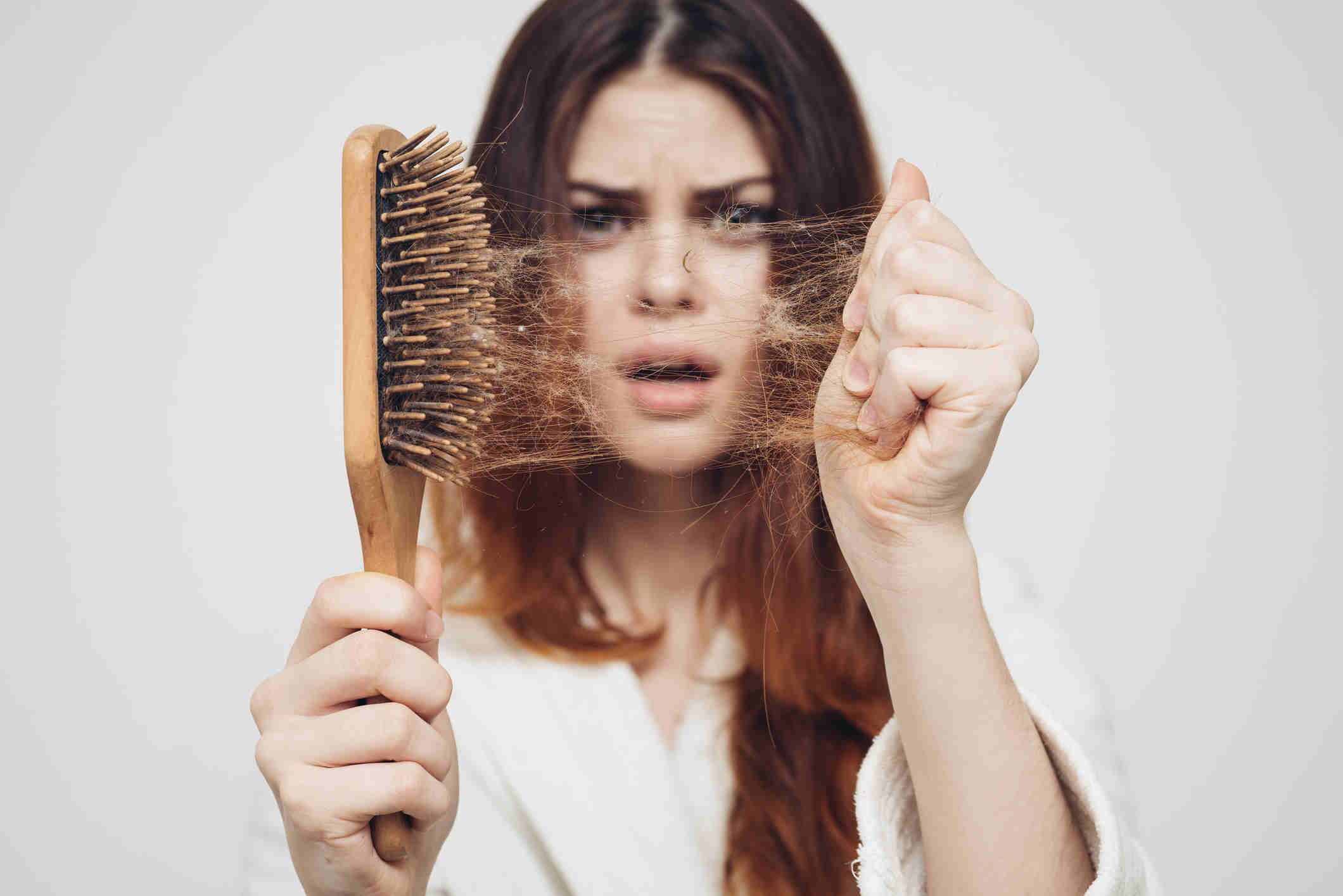 تساقط الشعر.. أهم الأطعمة التي تحول دون هذه المشكلة