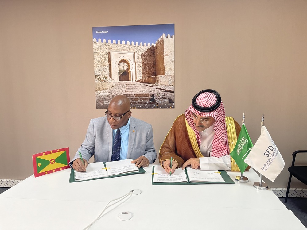الصندوق السعودي للتنمية يوقع اتفاقية أول قرض تنموي بقيمة 100 مليون دولار لدعم البنية التحتية الذكية مناخيًا في غرينادا