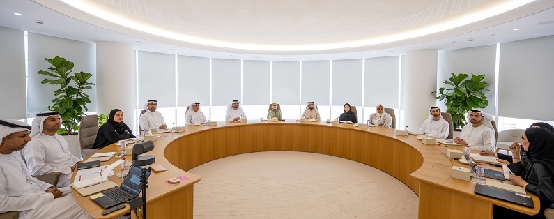 الإمارات تعتمد 6 مشاريع تحوّلية لتعزيز التنافسية الرقمية للحكومة