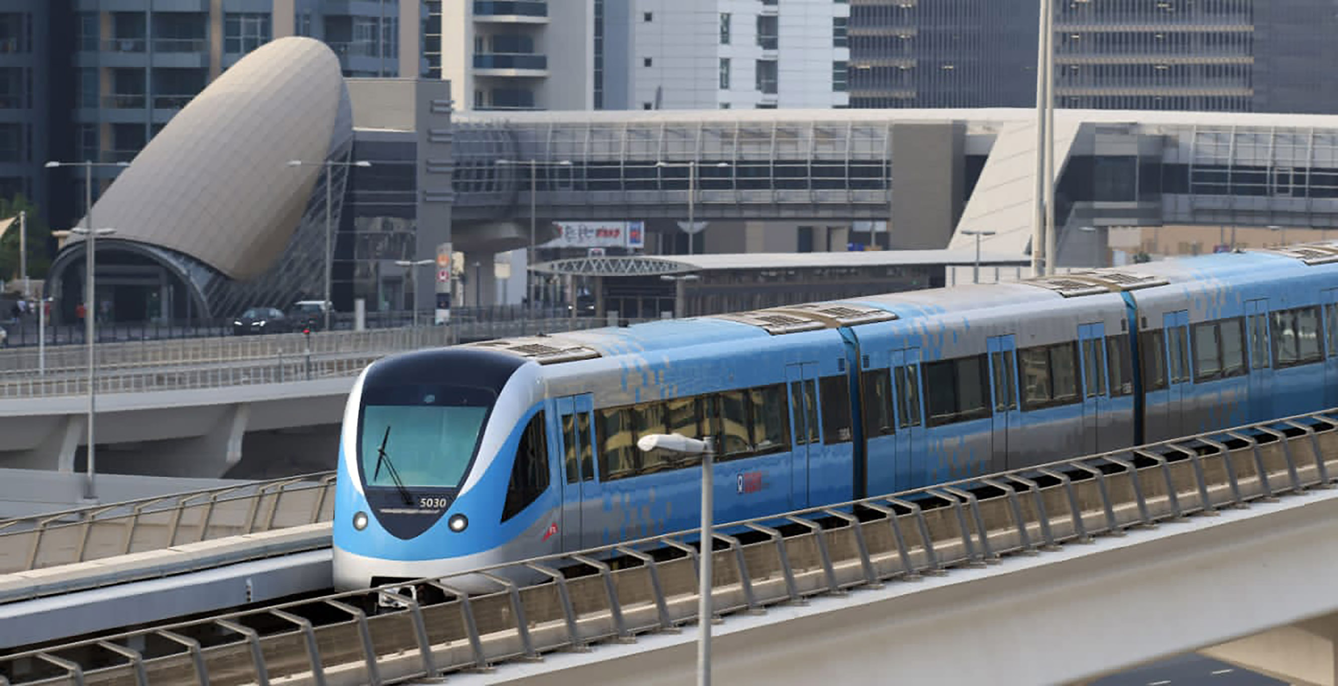 "طرق دبي" تنجز 74% من أعمال تطوير 3 محطات مترو على الخط الأحمر