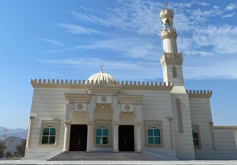 «إسلامية الشارقة» تفتتح مسجدين في مدينة كلباء