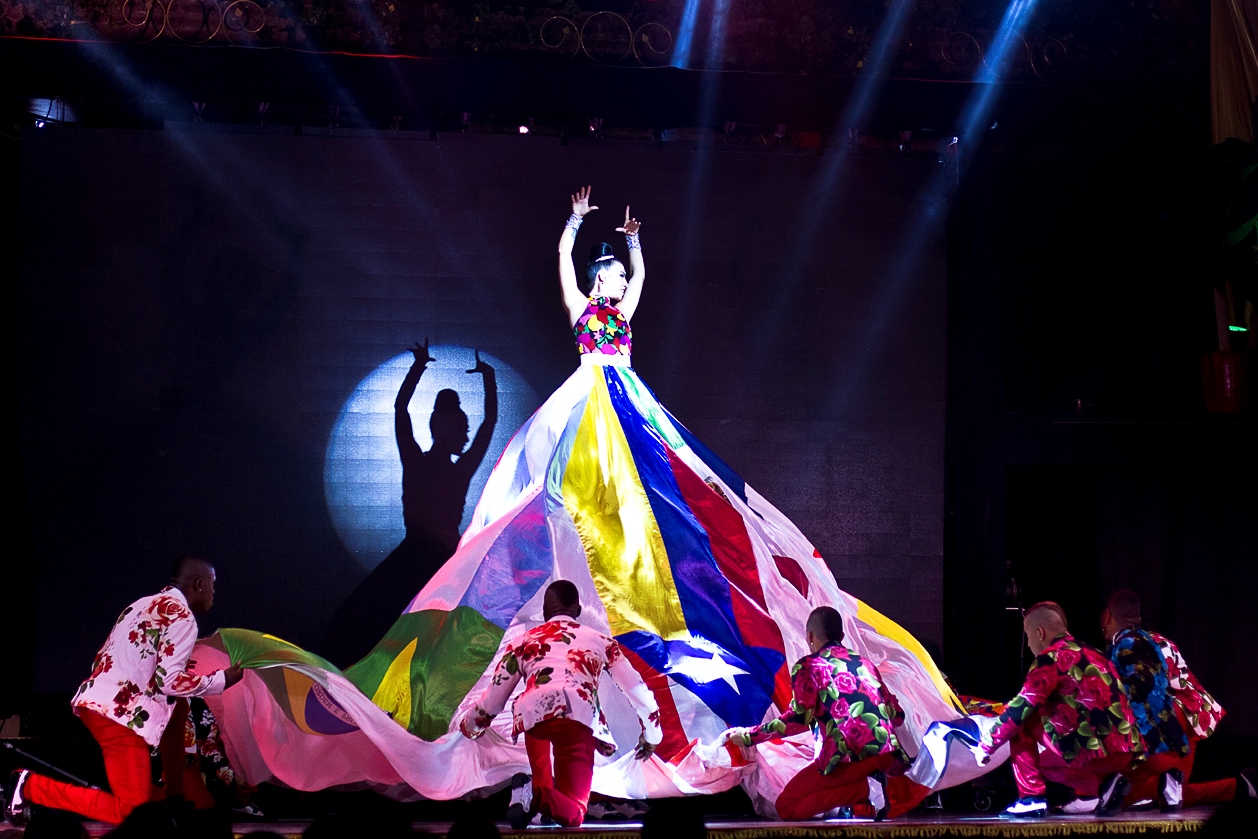 عرض "سوينغ لاتينو" يستعد لإبهار ضيوف القرية العالمية بمجموعة من أروع عروض الرقص اللاتينية خلال ديسمبر