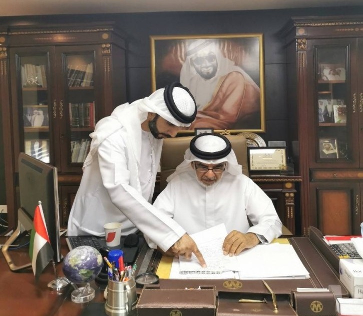رجل الأعمال الإماراتي محمد الملا: العلم سلاح الأقوياء