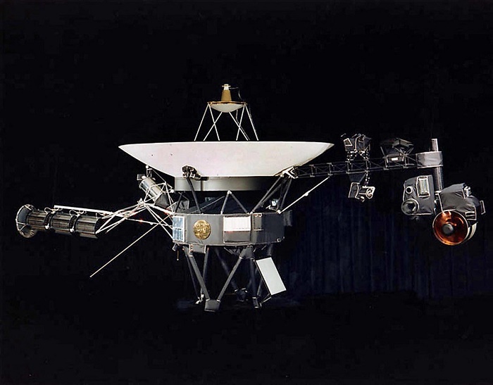 صرخة بين النجوم تُعيد الاتصال بمركبة «فوييجر 2»