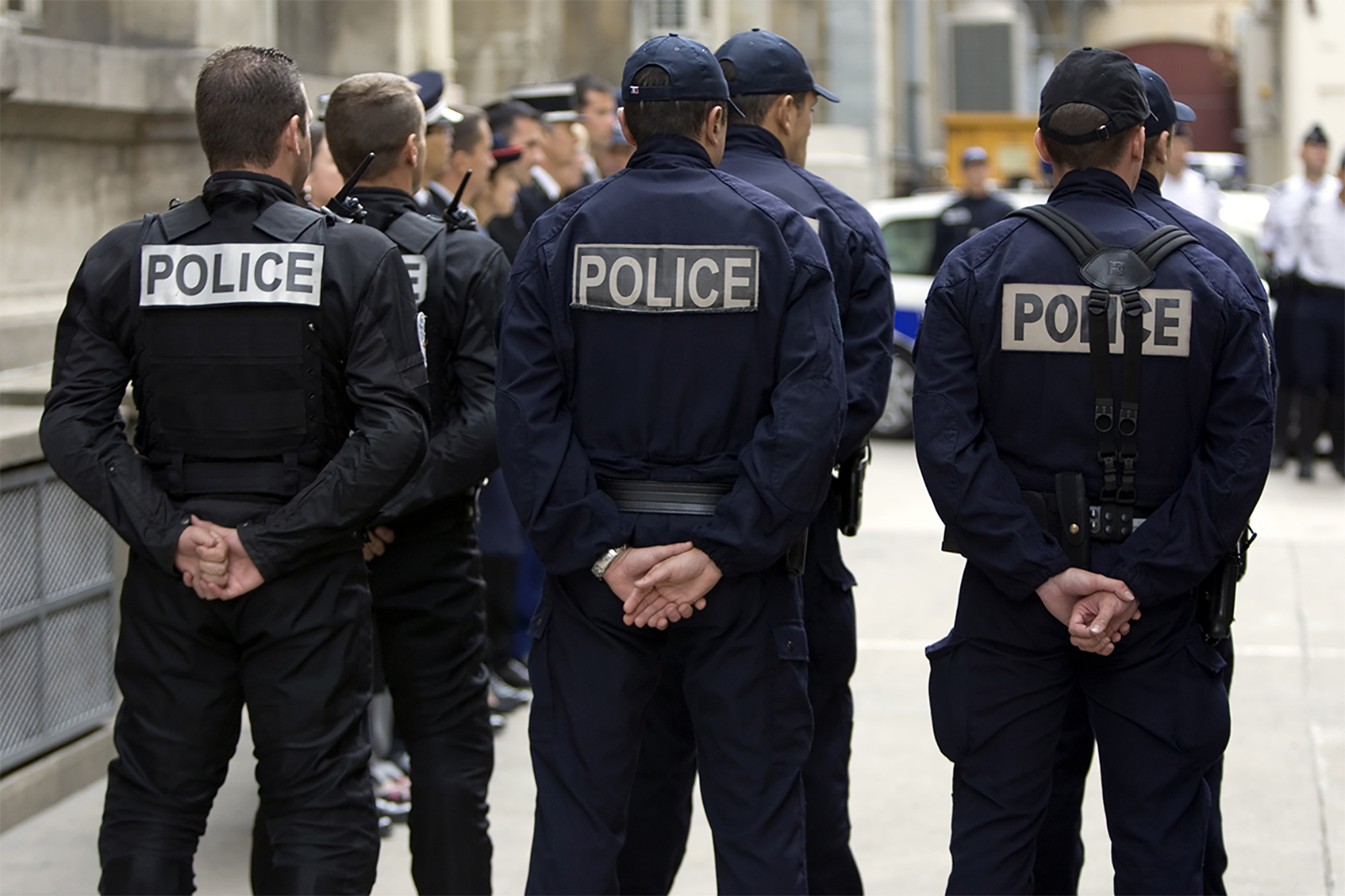 الشرطة الفرنسية تقتل رجلاً بالرصاص في مدينة نيس