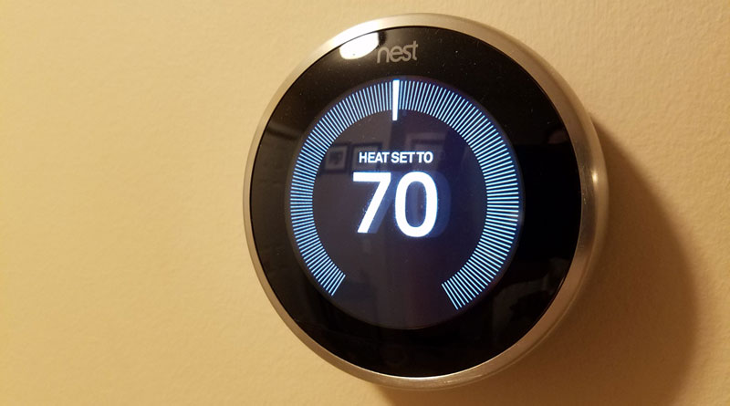 غوغل تطرح منظم الحرارة Nest Thermostat بـ129 دولاراً