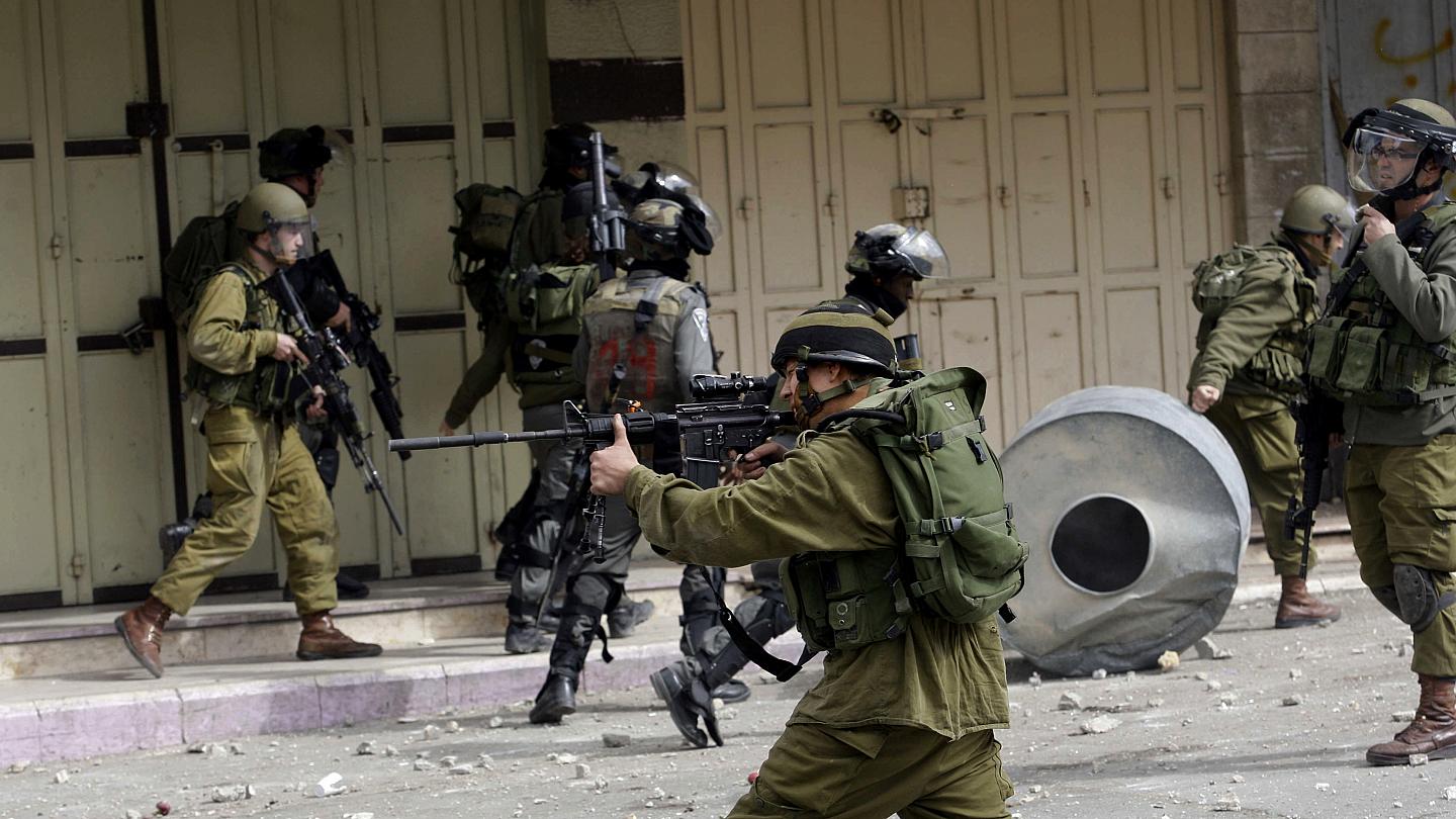 وفاة فتى فلسطيني متأثراً بإصابته برصاص الجيش الإسرائيلي
